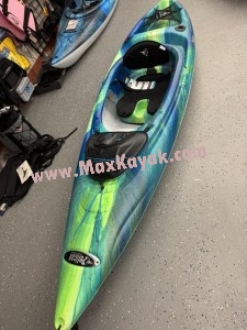 www.MaxKayak.com